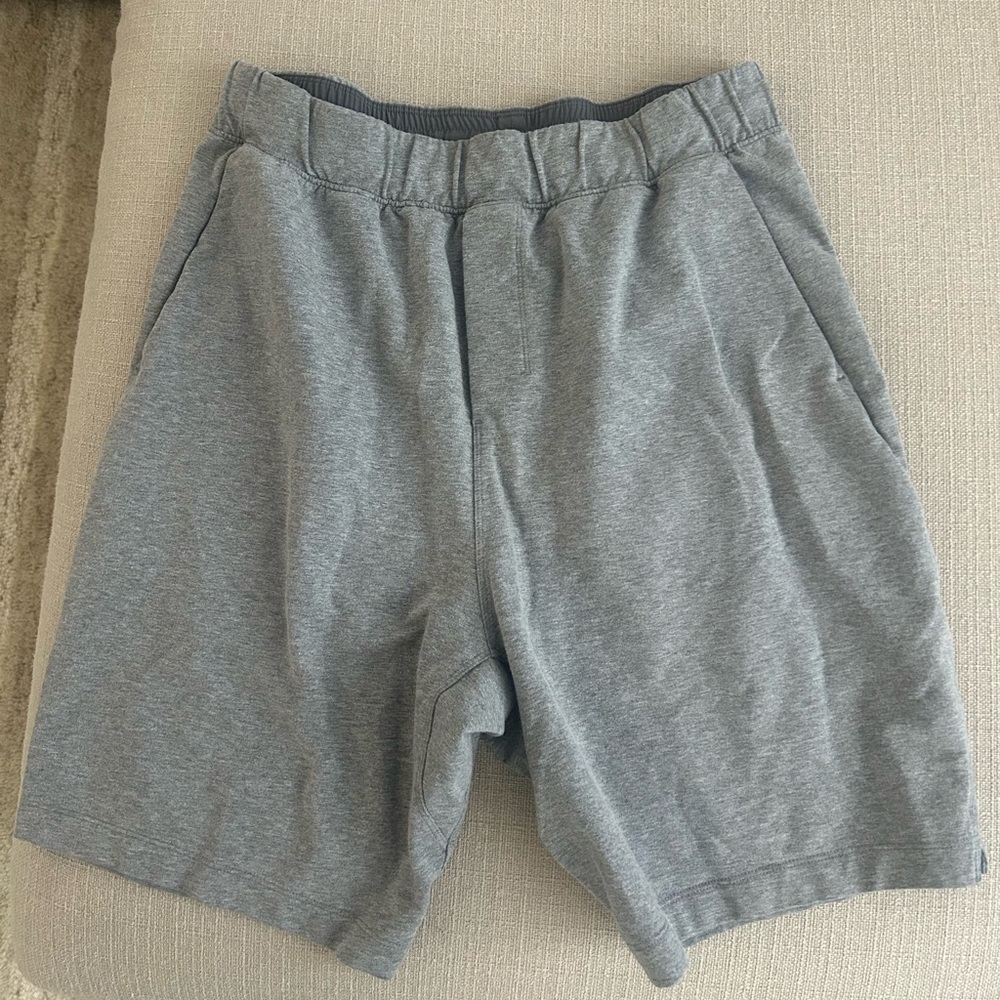 Size Large Lululemon Drawstring Shorts